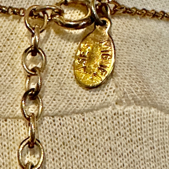 Miguel Ases Red Coral Color Pendant and Matching Earrings - Set - Picture 14 of 16